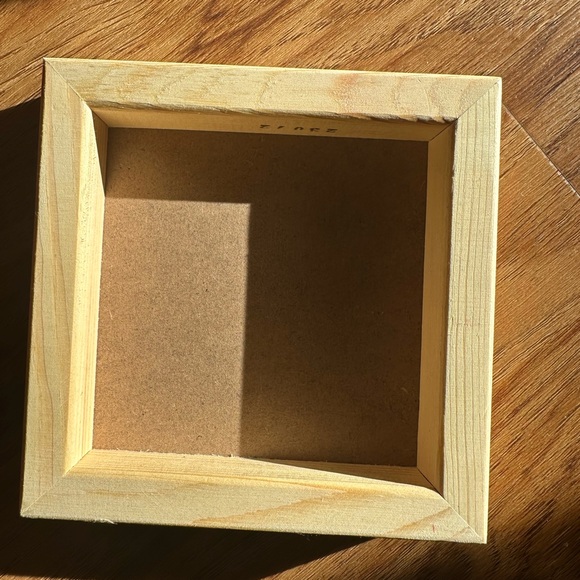 Mixed media original artwork ’Ranunculus Roses’ - Picture 3 of 3